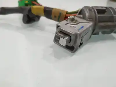 Peça sobressalente para automóvel em segunda mão COMUTADOR DE IGNIÇÃO por PEUGEOT 1007 (KM_)  Referências OEM IAM N0501477  