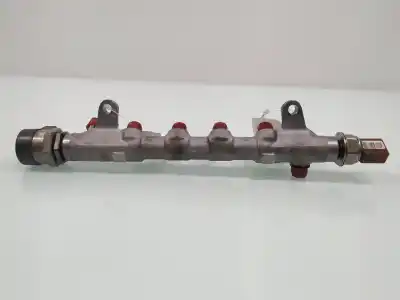 Автозапчастина б/у РАМПА ИНЖЕКТОРА для VOLKSWAGEN PASSAT  Посилання на OEM IAM 03L130089J  