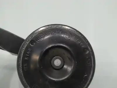 Pezzo di ricambio per auto di seconda mano corno per kia proceed cd gt line riferimenti oem iam 96630j7000  