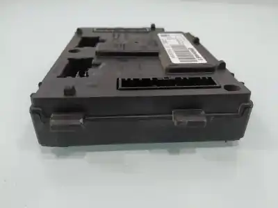 Pezzo di ricambio per auto di seconda mano modulo elettronico per renault clio iv authentique riferimenti oem iam 284b15639r  