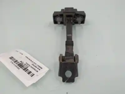 Pezzo di ricambio per auto di seconda mano fermo porta per renault clio iv authentique riferimenti oem iam 824307049r