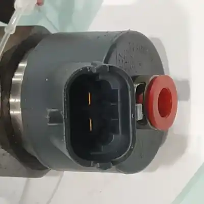 Pezzo di ricambio per auto di seconda mano iniettore per renault scenic ii authentique riferimenti oem iam 8200100272  