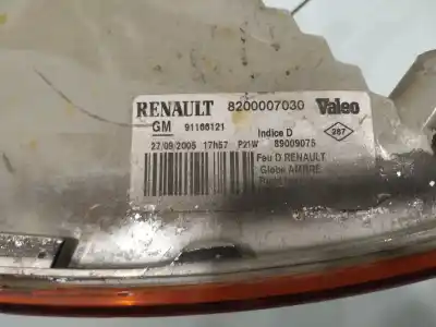 Second-hand car spare part front right headlight for opel vivaro furgón techo elev. 2.9t corto oem iam references 8200007030  