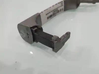 Second-hand car spare part exterior left front door handle for mercedes-benz clase e w211 berlina e 220 cdi 211.008 oem iam references 