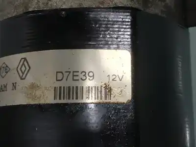 Автозапчастина б/у двигун запускається для renault clio ii fase ii b cb0 authentique посилання на oem iam 8200369521  