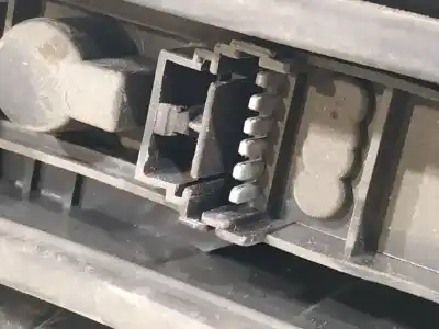 Peça sobressalente para automóvel em segunda mão farolim traseiro direito por renault kangoo (f/kc0) authentique referências oem iam   