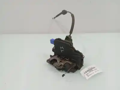 Recambio de automóvil de segunda mano de cerradura puerta trasera izquierda para seat ibiza iii (6l1) 1.4 tdi referencias oem iam   