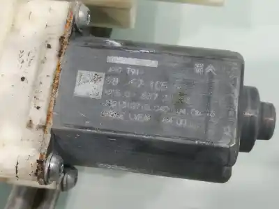 Pièce détachée automobile d'occasion léve glace arrière gauche pour peugeot 308 sw références oem iam 9825710580