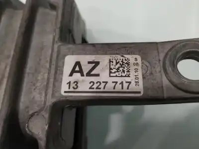 Second-hand car spare part engine support for opel insignia berlina cosmo oem iam references 13227717  