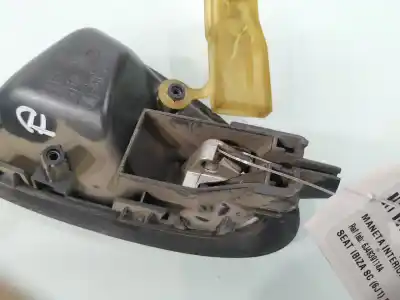 Автозапчасти б/у внутренняя задняя правая ручка за seat ibiza iii (6l1) 1.4 tdi ссылки oem iam 6j4839114a  