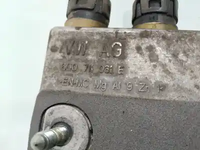 Pezzo di ricambio per auto di seconda mano leva del cambio per seat ibiza iii (6l1) 1.4 tdi riferimenti oem iam 6q0711061e  