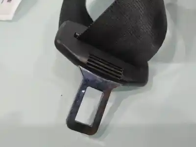 Peça sobressalente para automóvel em segunda mão cinto de segurança traseiro direito por seat ibiza iii (6l1) 1.4 tdi referências oem iam 6j0857805a  