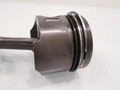 Second-hand car spare part piston for mercedes-benz clase e w211 berlina e 220 cdi 211.008 oem iam references 646  