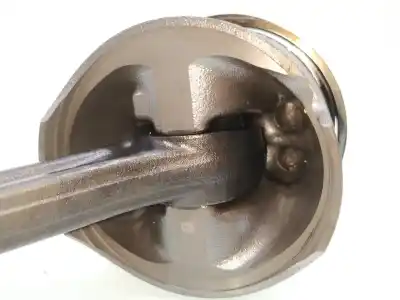 Second-hand car spare part piston for mercedes-benz clase e w211 berlina e 220 cdi 211.008 oem iam references 646  