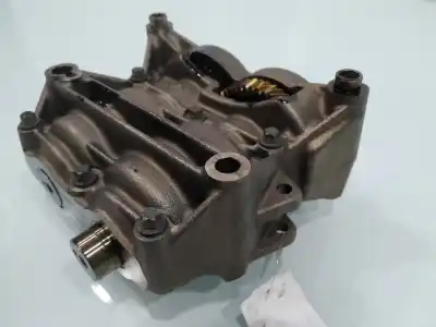 Second-hand car spare part oil pump for mercedes-benz clase e w211 berlina e 220 cdi 211.008 oem iam references a6460100236  