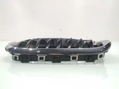Second-hand car spare part front grille for bmw serie 1 lim. (f20/f21) oem iam references 7371687  