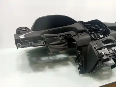 Second-hand car spare part dashboard for renault zoe zen oem iam references 681000711r  