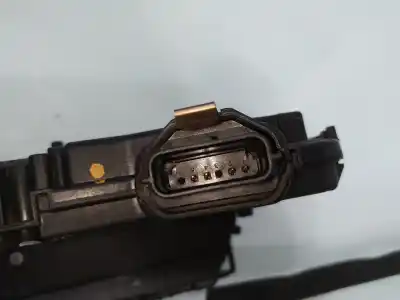 Peça sobressalente para automóvel em segunda mão fechadura da porta traseira esquerda por renault zoe zen referências oem iam 825037100r  