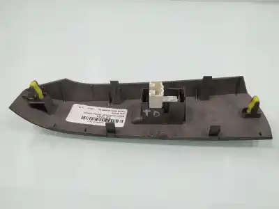 Second-hand car spare part rear right power window switch for toyota prius nhw20 sol oem iam references 7427147050