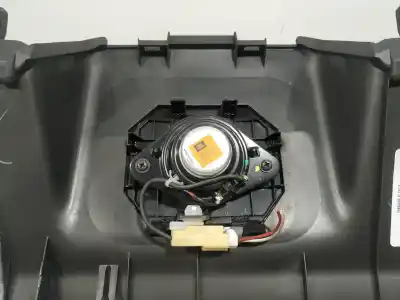Pièce détachée automobile d'occasion tableau de bord pour toyota prius nhw20 sol références oem iam   