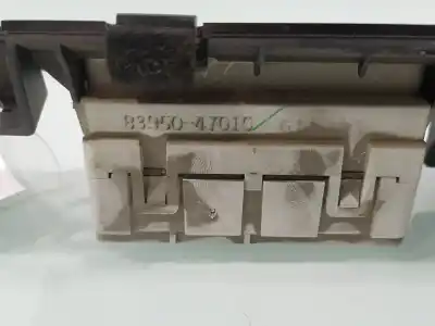 Second-hand car spare part multifunction display for toyota prius nhw20 sol oem iam references 8395047010  