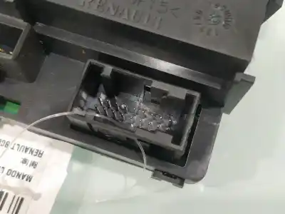 Pezzo di ricambio per auto di seconda mano comando pulito per renault scenic ii grand confort authentique 135 cv / 99 kw riferimenti oem iam   