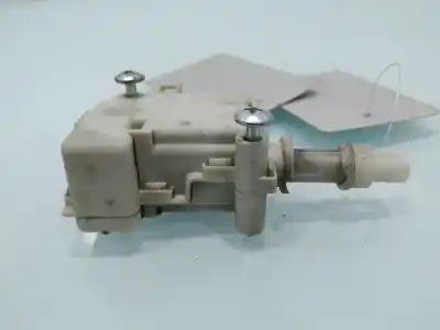 Pièce détachée automobile d'occasion moteur de verrouillage central coffre / hayon pour seat leon (1m1) 1.9 tdi références oem iam 1m6862159a  