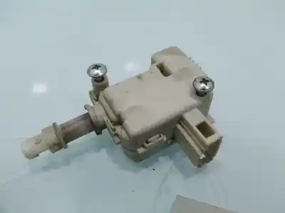Pièce détachée automobile d'occasion moteur de verrouillage central coffre / hayon pour seat leon (1m1) 1.9 tdi références oem iam 1m6862159a  