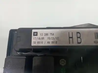 İkinci el araba yedek parçası röle/sigorta kutusu için opel astra h ber. cosmo oem iam referansları 13206754  
