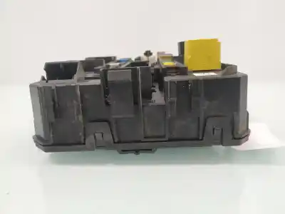 Second-hand car spare part fuse box unit for corsa astra gtc cosmo oem iam references 13222173  