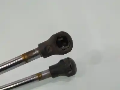 Second-hand car spare part tailgate gas strut for renault clio iii expression oem iam references 8200299546  
