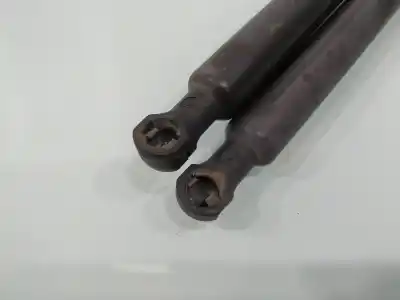 Second-hand car spare part tailgate gas strut for renault clio iii expression oem iam references 8200299546  