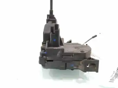 Second-hand car spare part left front door lock for renault clio iii expression oem iam references   
