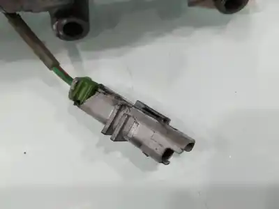 Pièce détachée automobile d'occasion COMPRESSEUR DE CLIMATISATION pour RENAULT CLIO III Expression Références OEM IAM 8200365787A  