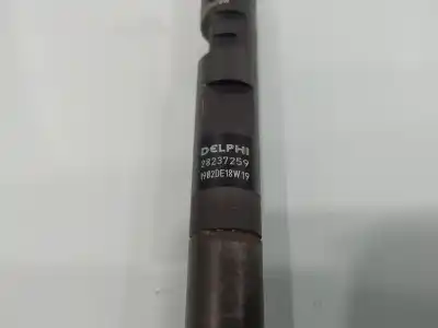 Pièce détachée automobile d'occasion INJECTEUR pour RENAULT CLIO III Expression Références OEM IAM 166000897R  