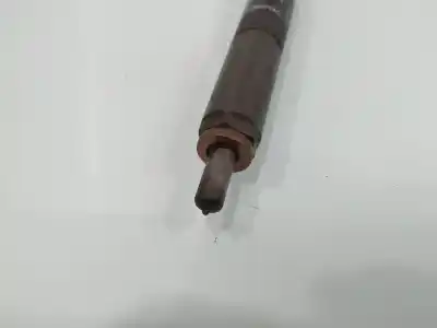 Second-hand car spare part injector for renault clio iii expression oem iam references 166000897r  