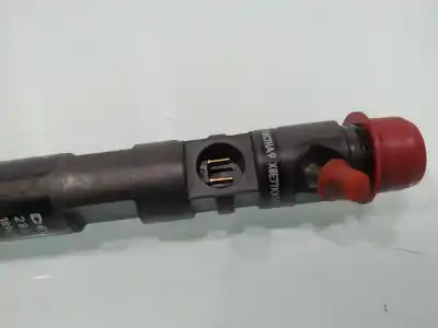 Peça sobressalente para automóvel em segunda mão injetor por renault clio iii expression referências oem iam 166000897r  