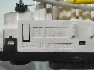 Second-hand car spare part climate control for renault clio iii expression oem iam references 030967w  