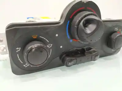 Second-hand car spare part climate control for renault clio iii expression oem iam references 030967w  