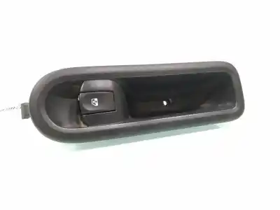 Second-hand car spare part right front power window switch for renault clio iii expression oem iam references 8200356517b  