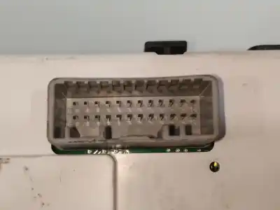 Second-hand car spare part multifunction display for renault clio iii expression oem iam references 280348139r  