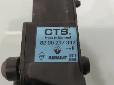 Second-hand car spare part ACCELERATOR PEDAL for RENAULT CLIO III  OEM IAM references 8200297342  
