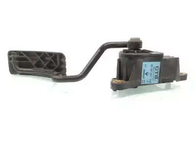 Second-hand car spare part accelerator pedal for renault clio iii expression oem iam references 8200297342  
