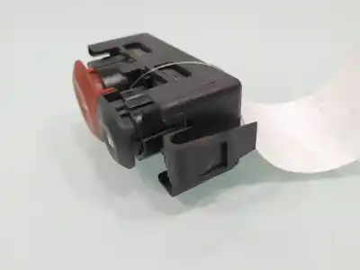 Second-hand car spare part hazard warning lights for renault clio iii expression oem iam references 8200214896a  