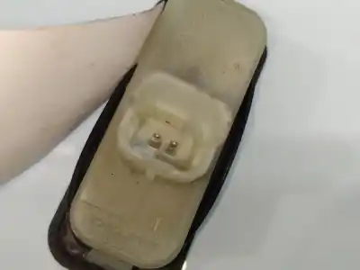 Second-hand car spare part Tailgate Back Door Handle for RENAULT CLIO III Expression OEM IAM references 8200033855  