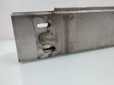 Second-hand car spare part front bumper reinforcement for toyota prius nhw20 sol oem iam references   