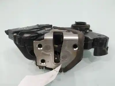 Second-hand car spare part front right door lock for toyota prius nhw20 sol oem iam references md4
