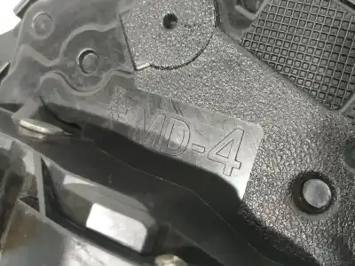 Автозапчастина б/у замок передніх дверей лівий для toyota prius nhw20 sol посилання на oem iam md4  