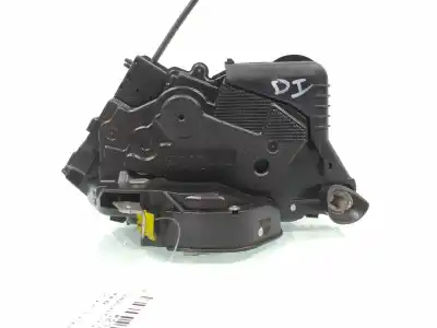 Second-hand car spare part left front door lock for toyota prius nhw20 sol oem iam references md4