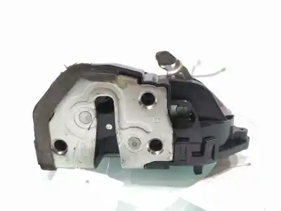 Автозапчастина б/у замок заднього правого дверя для toyota prius nhw20 sol посилання на oem iam md4  